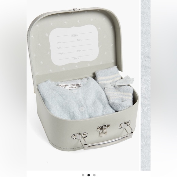 NWT Barefoot Dreams newborn set without socks cardigan pants beanie hat NB blue - Picture 2 of 7